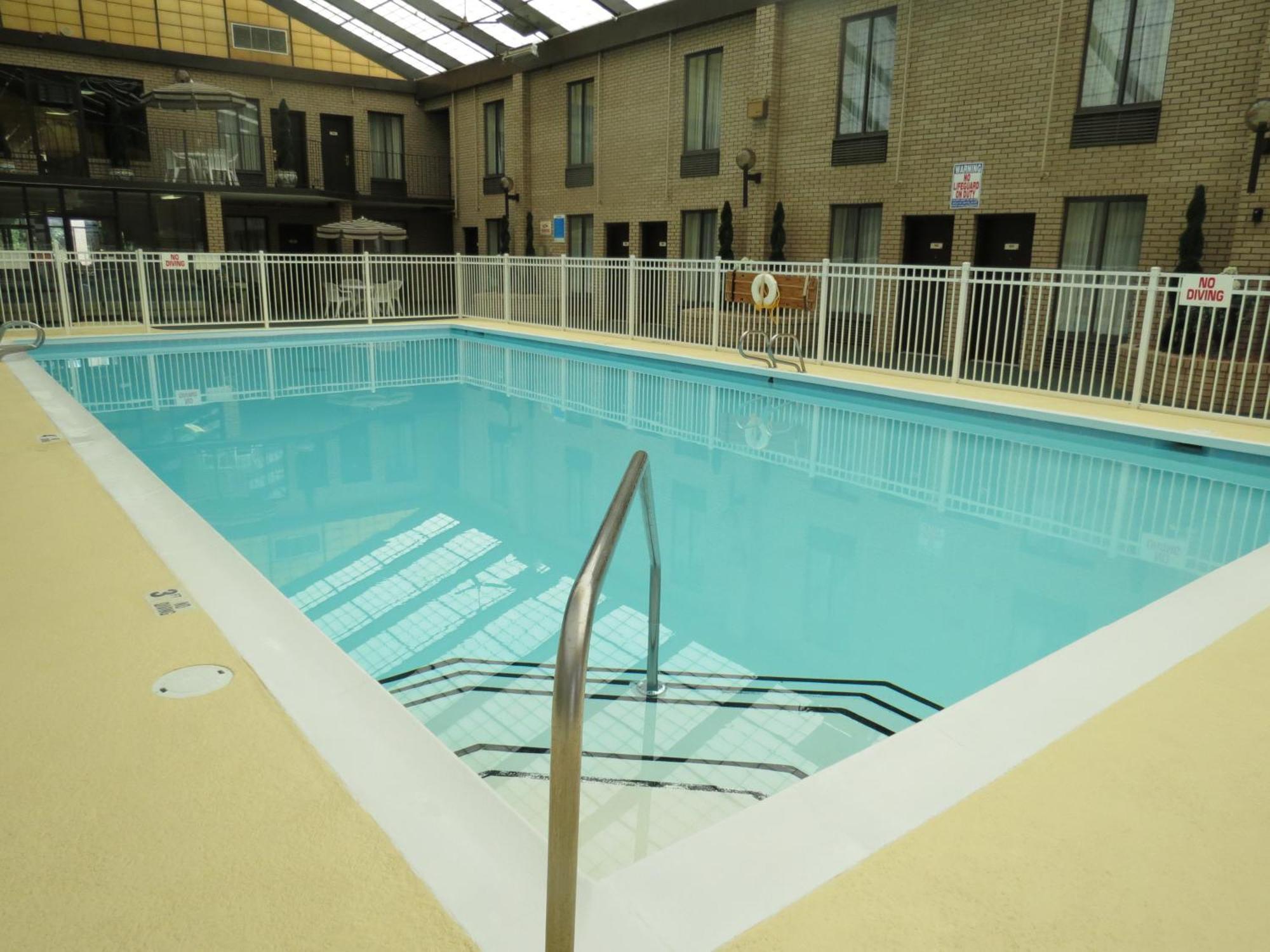 Gold Vault Inn Radcliff Luaran gambar