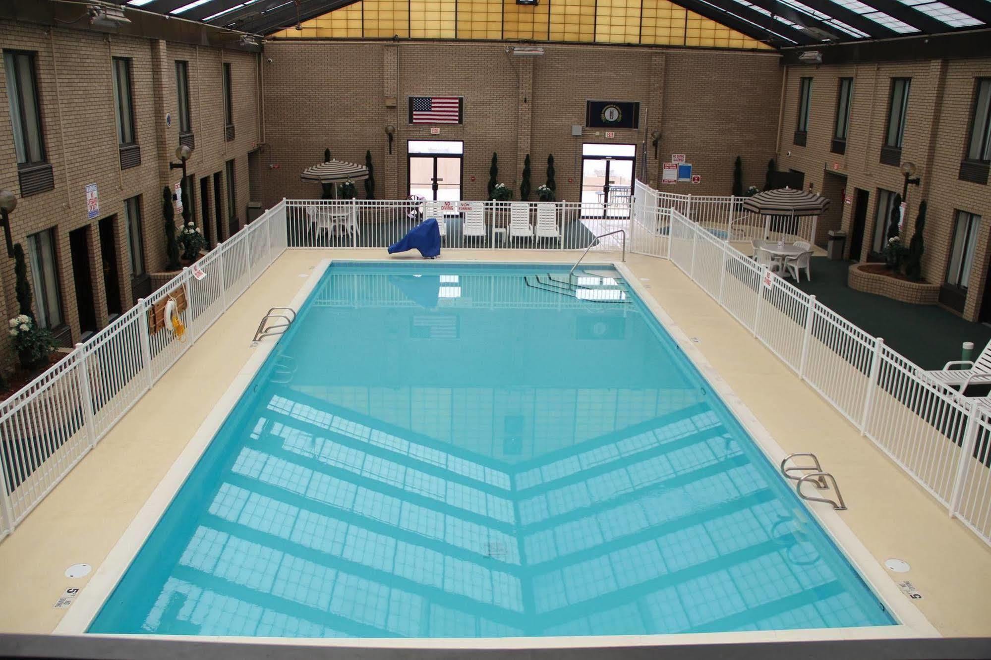 Gold Vault Inn Radcliff Luaran gambar